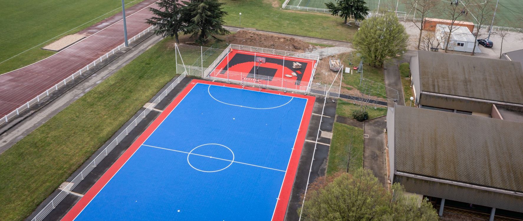 travaux terrain de basket